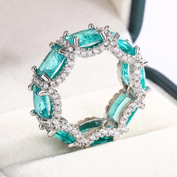 Green Pariba 925 Silver Eternity Ring - Picture 12 of 14